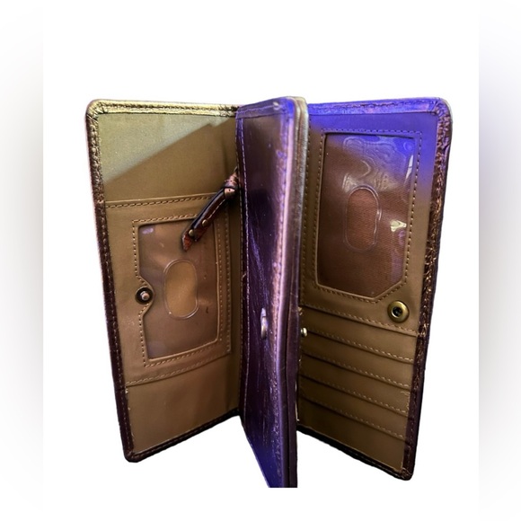 Vintage Fossil Butterfly Trifold Wallet - Picture 3 of 7